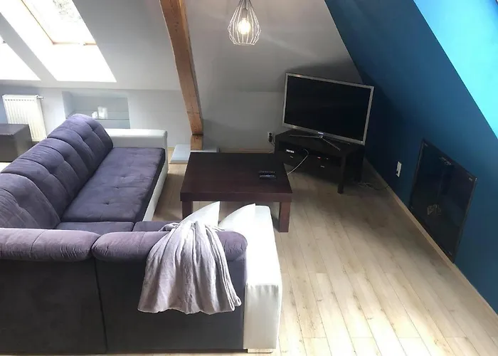 アパート Mietowa Sowa